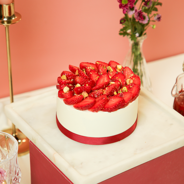 STRAWBERRY GATEAUX