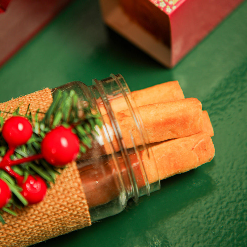 CHRISTMAS HAMPER